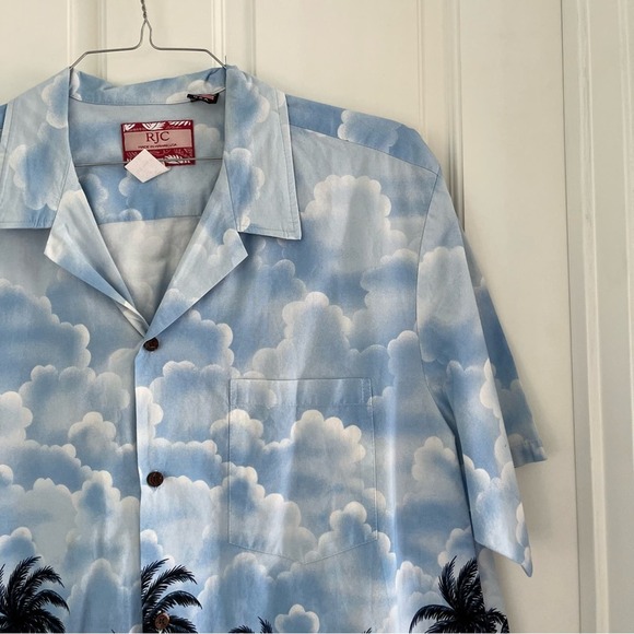 Vintage Men’s Blue Hawaiian Shirt With Palm Trees - Picture 3 of 8